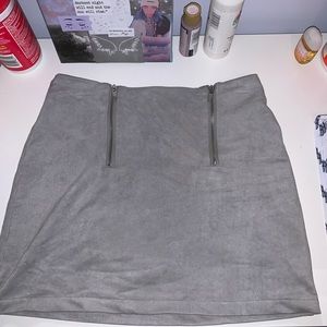 F21 gray mini skirt